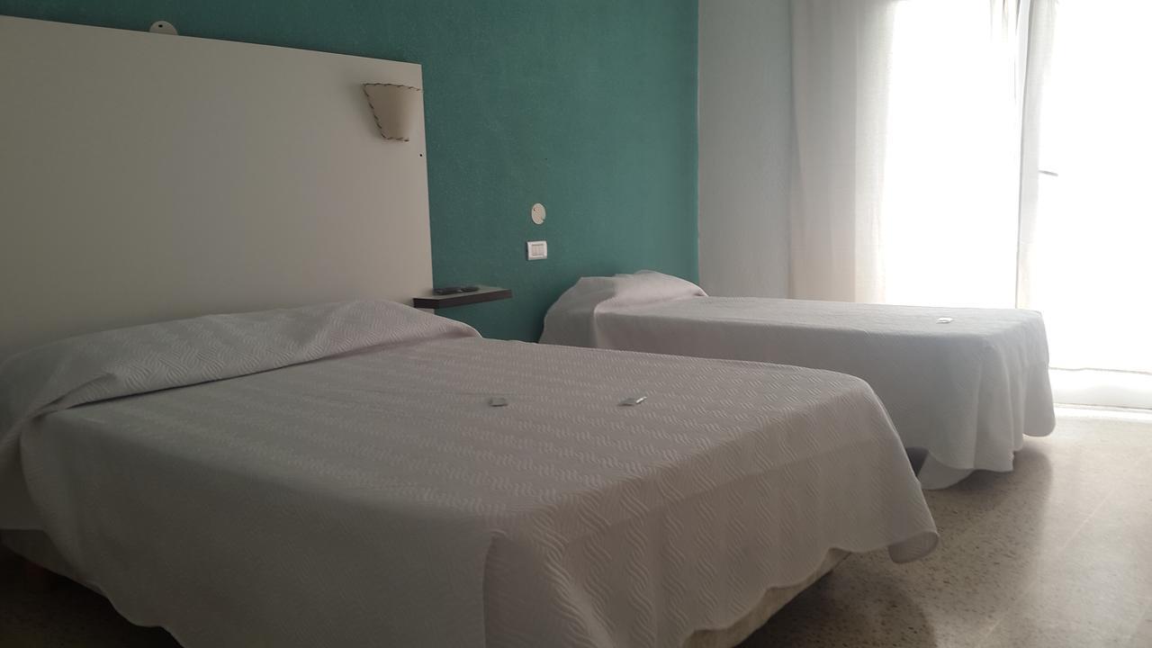 Continente Park Hotell San Clemente del Tuyú Exteriör bild
